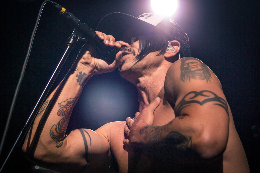 A photo of Red Hot Chili Peppers at Club Nokia on 8/24/2011